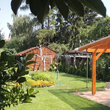 Privat Kubo Pensionat 2*